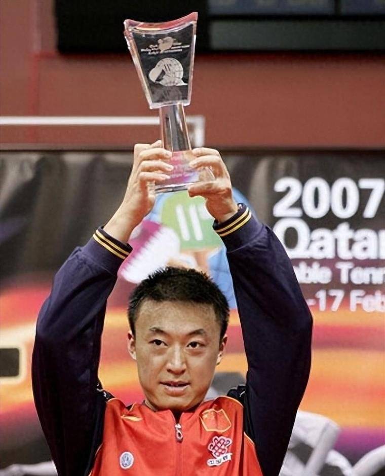 上海申花队连续三轮不胜，教练组紧急调整战术