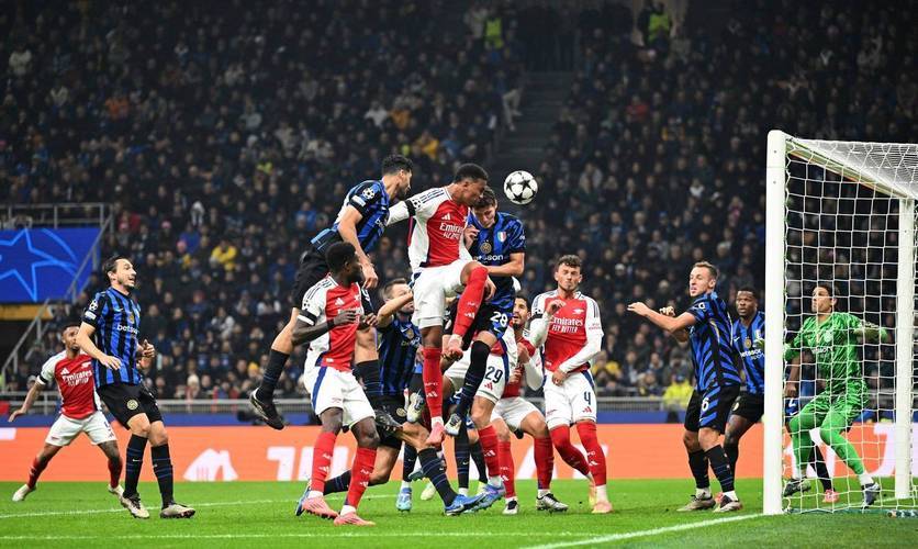 关于巴黎圣日耳曼主场大胜，稳固领先优势的信息