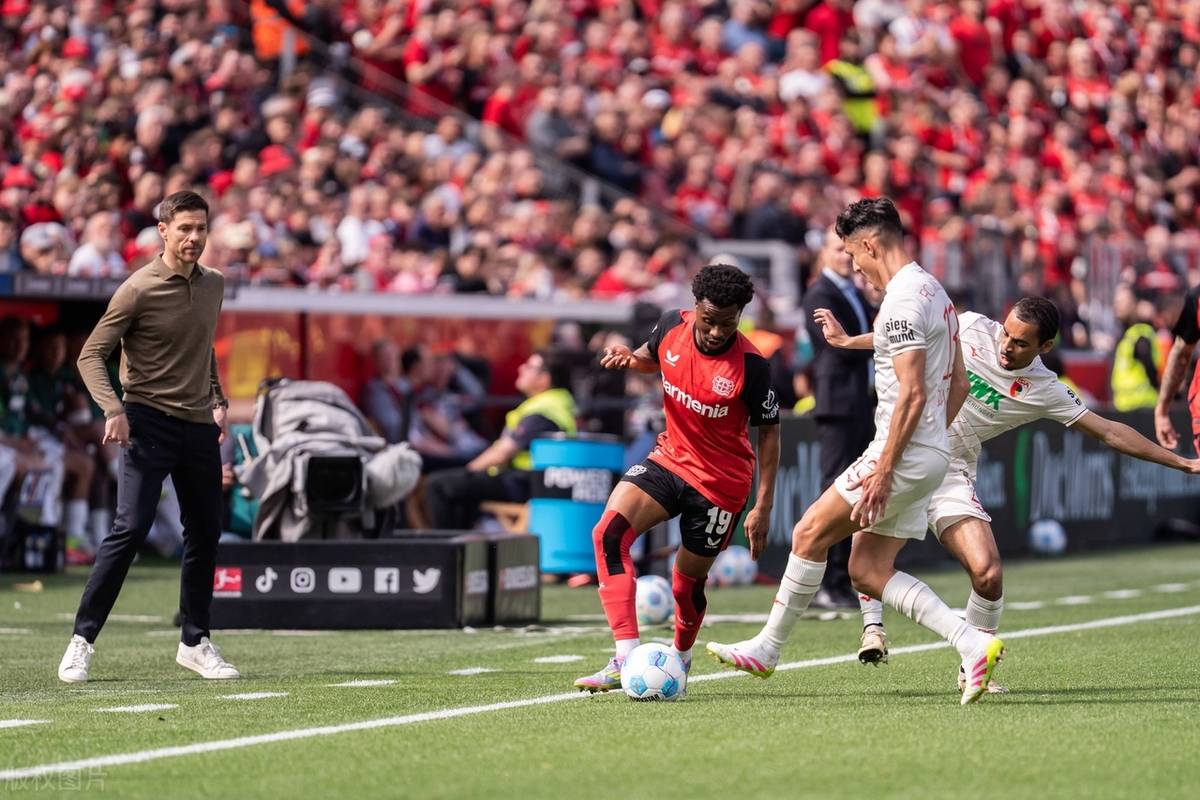 皇马波折不断，欧冠决赛资格成焦点