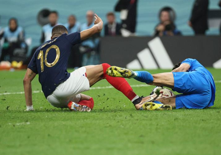 包含欧洲杯篮球赛：摩洛哥队逆转捷克成功晋级的词条