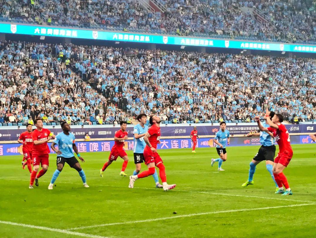 包含大连一方主场不敌华夏幸福，排名下滑的词条