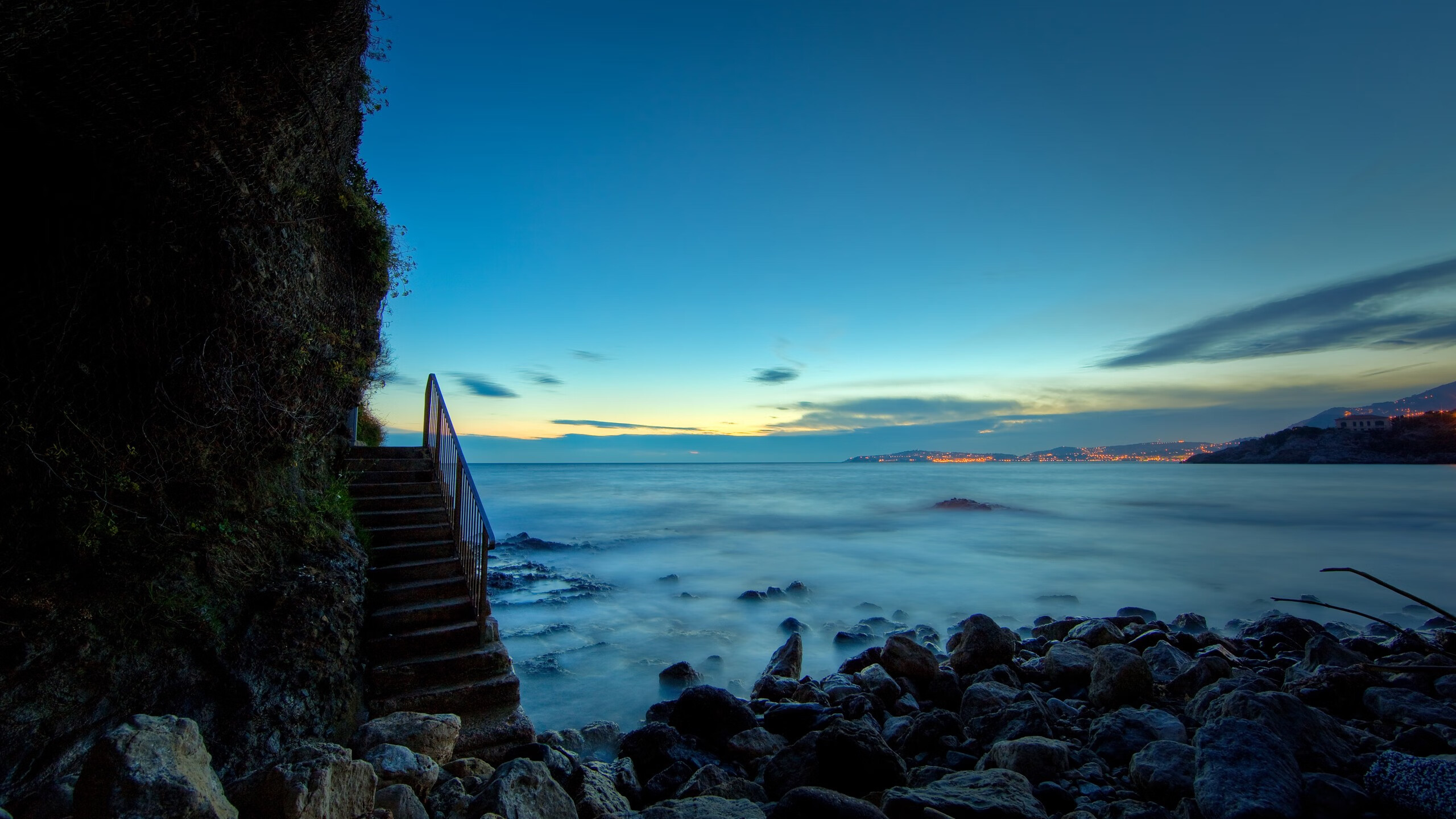雷霆强行终结上海队，克莱大场面先生显神威