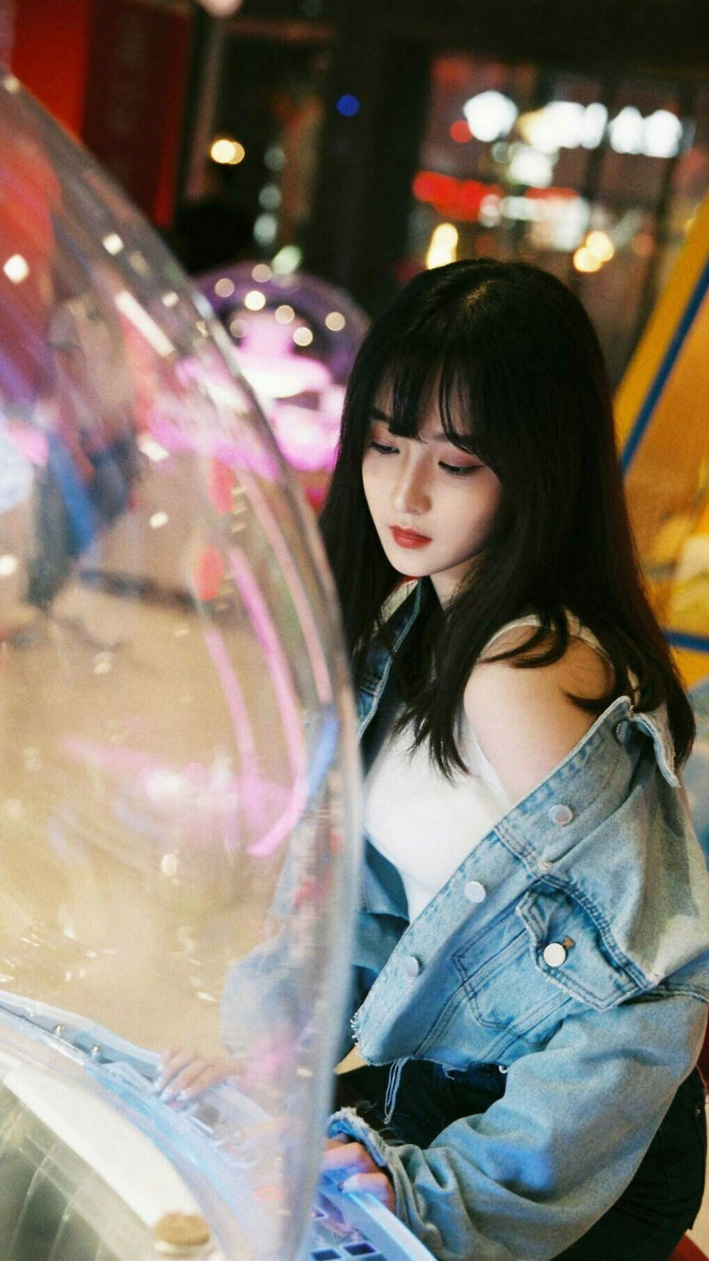 湖人粉碎新疆队，当紫金风暴席卷天山，范弗利特用冰冷三分写下跨越文化的篮球诗篇