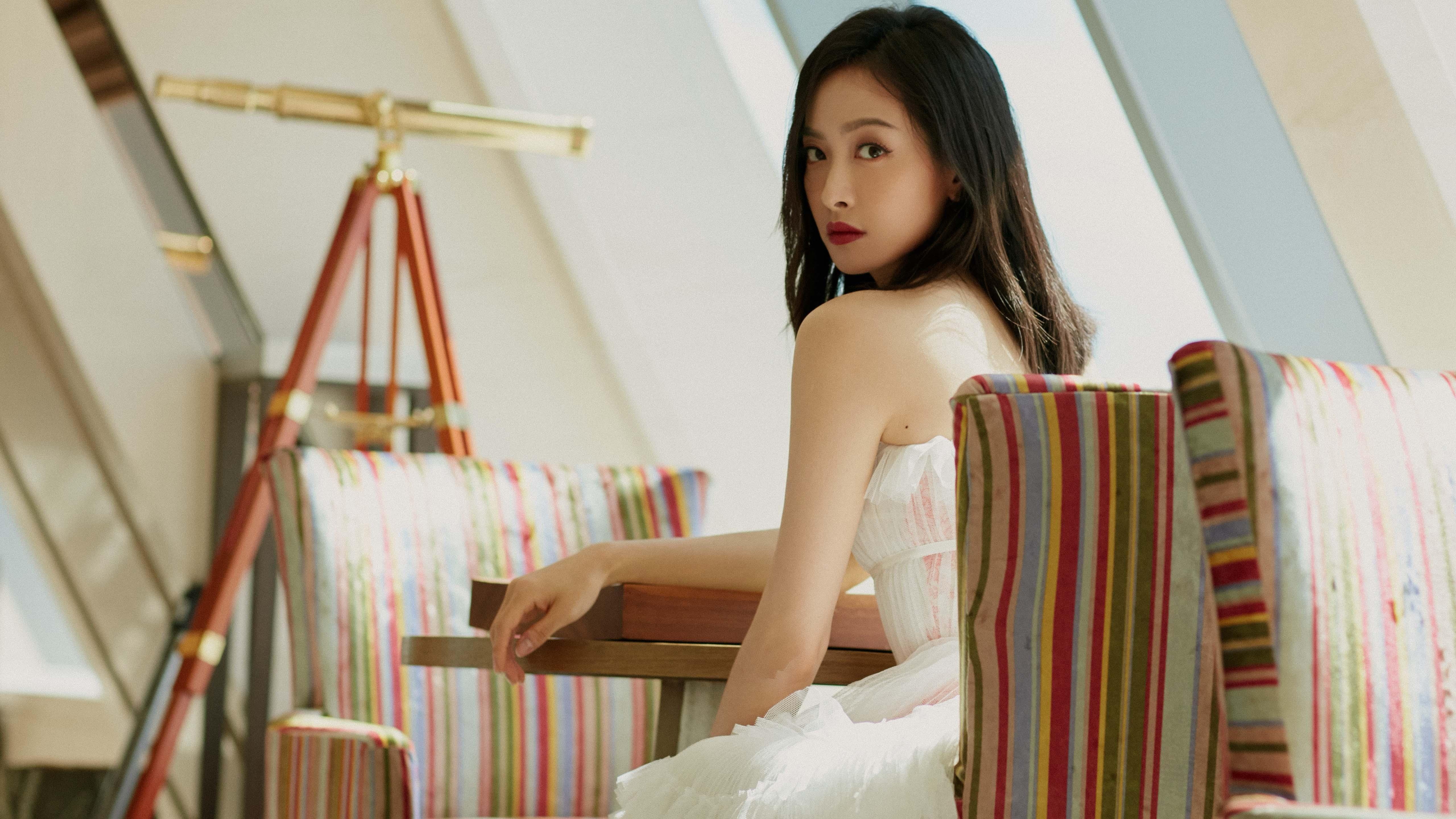 全明星复仇之战，范弗利特40+15击穿广东，定义亚洲赛场新霸权